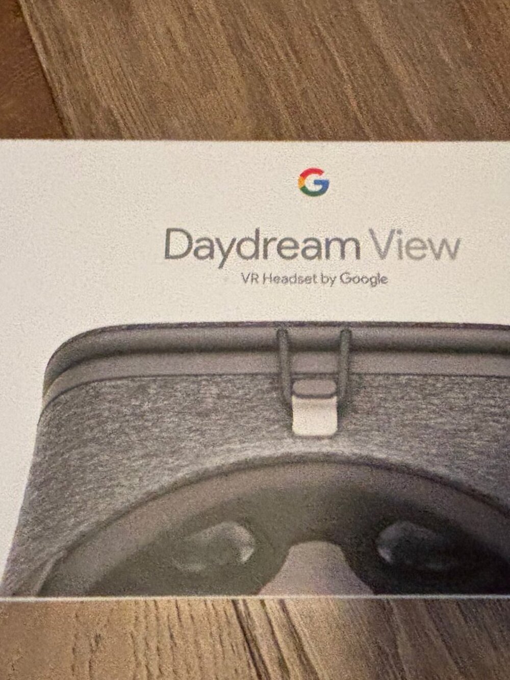 Google Daydream View VR Headset Charcoal Gray w/ Original Box